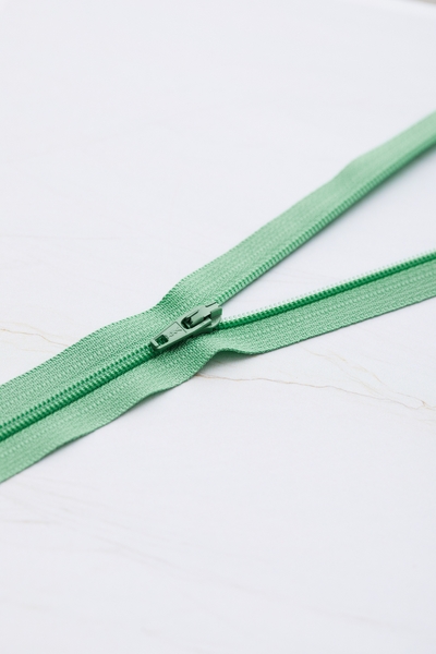 Basic Coil Zipper 18cm